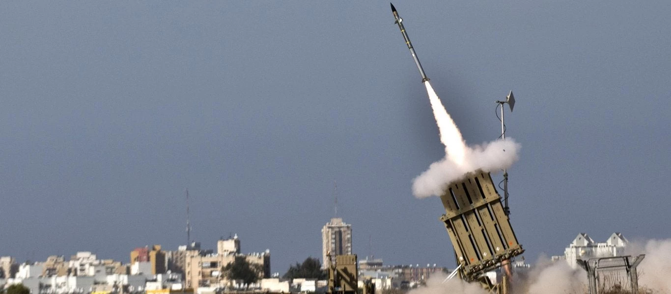 Γάζα: Οι Ισραηλινοί απειλούν πλέον με εισβολή – 114 ρουκέτες εκτόξευσε η Χαμάς (Βίντεο)